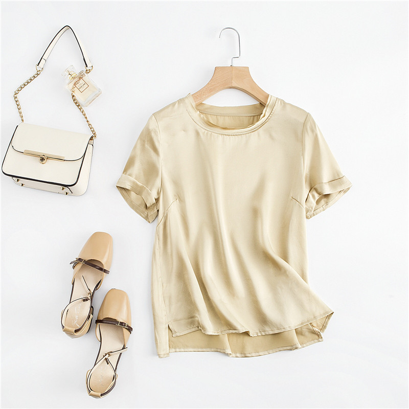 Silk Blouse - Спортивная блузка из искусственного шелка с