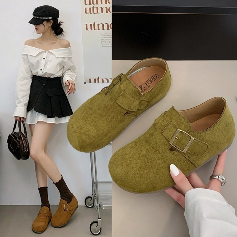 Womens Heels - Женские замшевые туфли с закрытой пяткой,